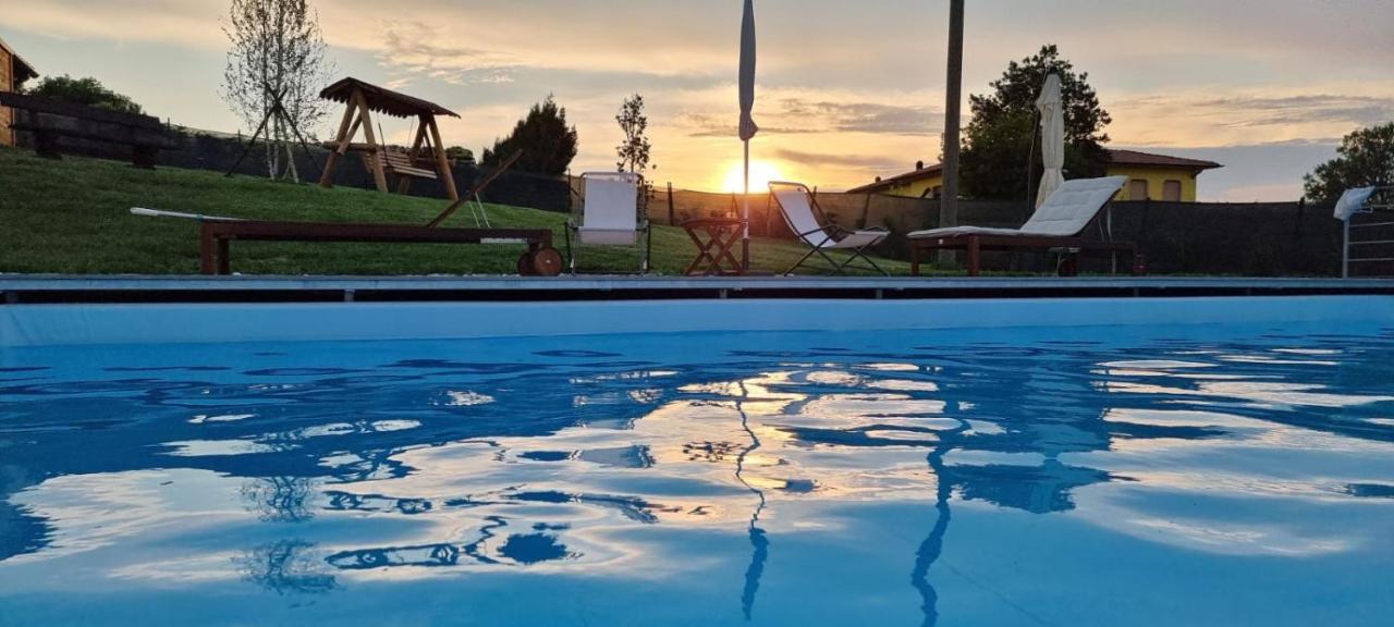 Casa Vacanza Con Piscina,Area Giochi Bambini. Santa Maria della Versa Exterior foto